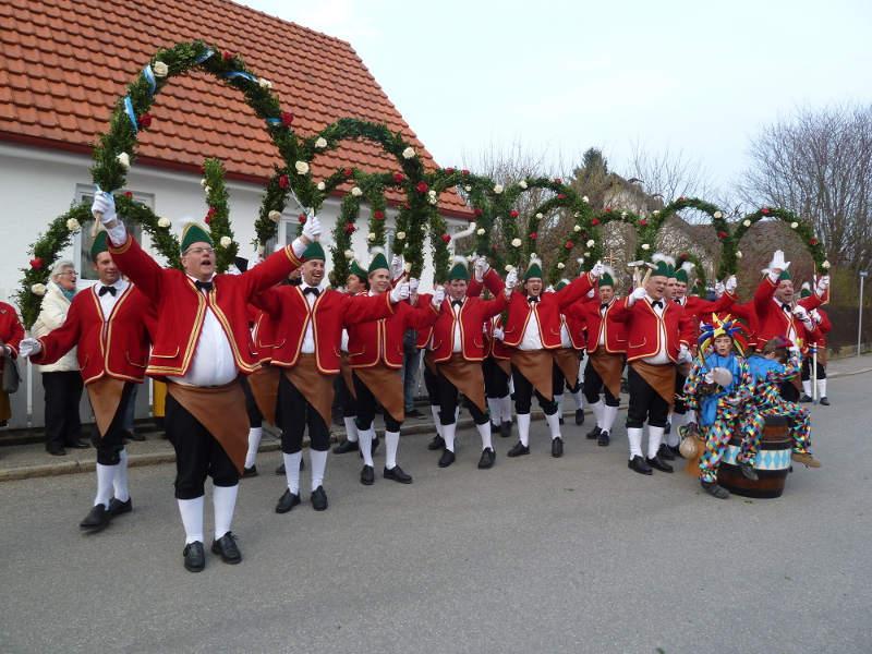 Schäfflertanz 2023 in Tiefenbach